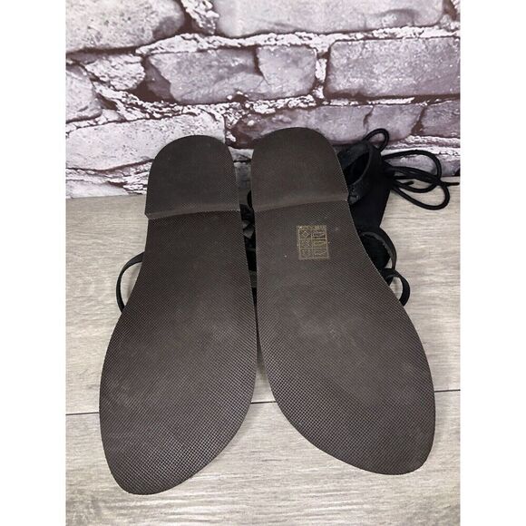 Free People Vacation Day Black Leather Gladiator Thong Sandal Size 39EU/8.5M US - Picture 10 of 16